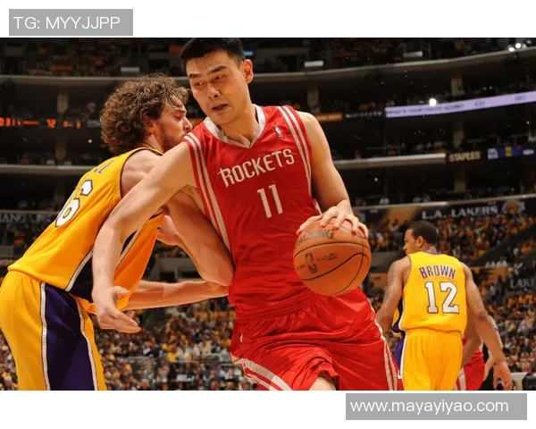 姚明与孩子们的篮球梦想之旅如何激励下一代运动员成长