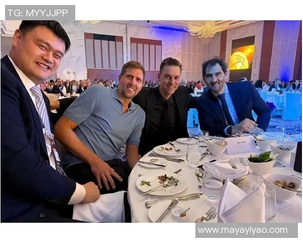 姚明分享自己的饮食习惯与食量管理秘诀，揭秘巨人背后的饮食哲学