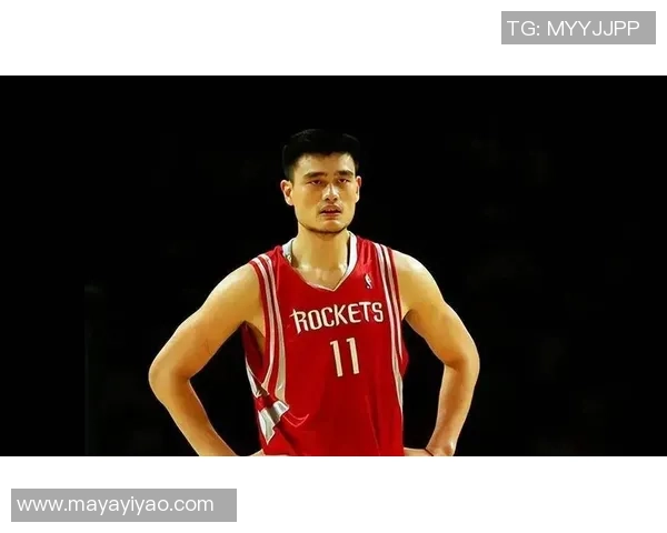 姚明挺身而出展现领袖气质成功逆转比赛局势引发全场热烈欢呼