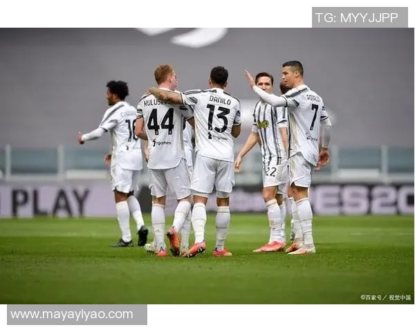 欧冠历史冷门多特蒙德狂胜尤文图斯红牌风波引发全场热议