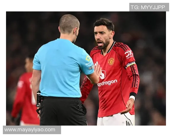 国王杯激战里昂与曼联战成平局红牌争议引发全场热议与转会传闻 国王杯激战里昂与曼联战成平局红牌争议引发全场热议与转会传闻