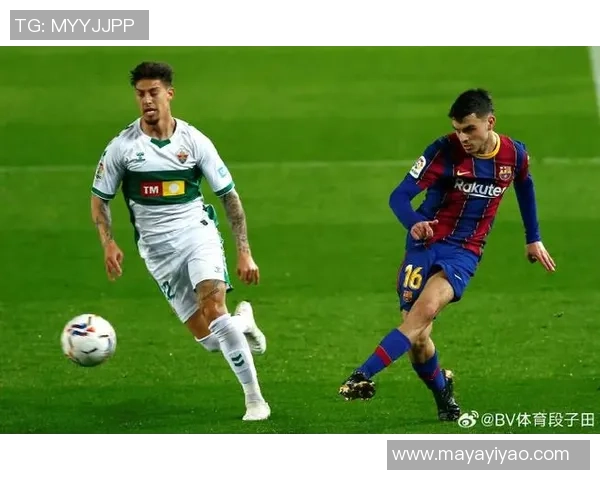 意甲精彩对决巴黎圣日耳曼3-0战胜巴萨红牌事件引发全场热议与战术分析