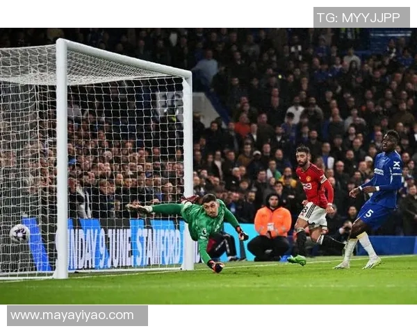 友谊赛切尔西与曼联激战成平局神扑引发争议判罚全场沸腾