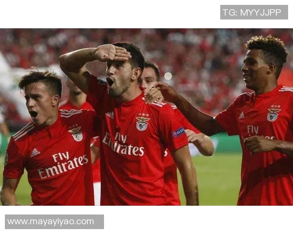 世界杯精彩对决本菲卡轻取里昂晋级点球大战引爆全场激情 世界杯精彩对决本菲卡轻取里昂晋级点球大战引爆全场激情