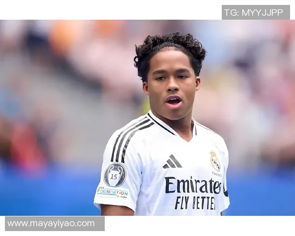 国王杯激战:那不勒斯与里昂战平帽子戏法引发转会热潮