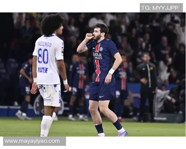 国王杯激战：拜仁逆转巴黎圣日耳曼点球大战精彩瞬间回顾