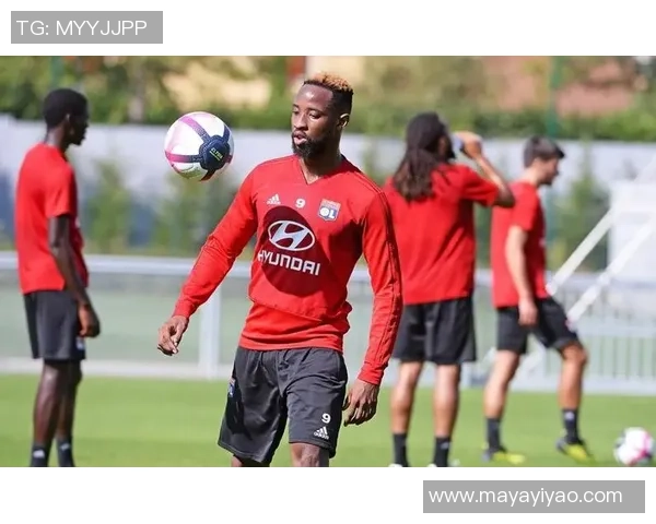 里昂逆转马竞3-2晋级世界杯四强全场沸腾瞬间回顾