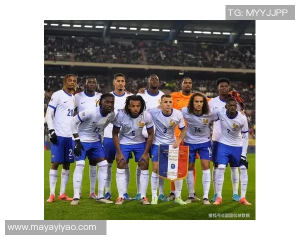 欧冠焦点战波尔图与里昂互交白卷乌龙球瞬间引发全场热议