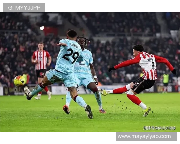 阿森纳在欧联杯中大胜曼城乌龙球引发全场狂欢与转会风波